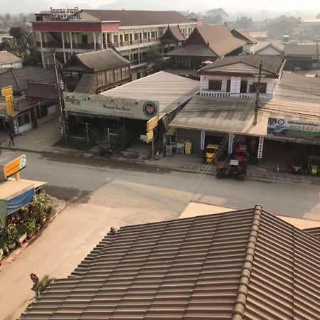 Pangu Hotel - 盘古酒店 Vang Vieng Ngoại thất bức ảnh