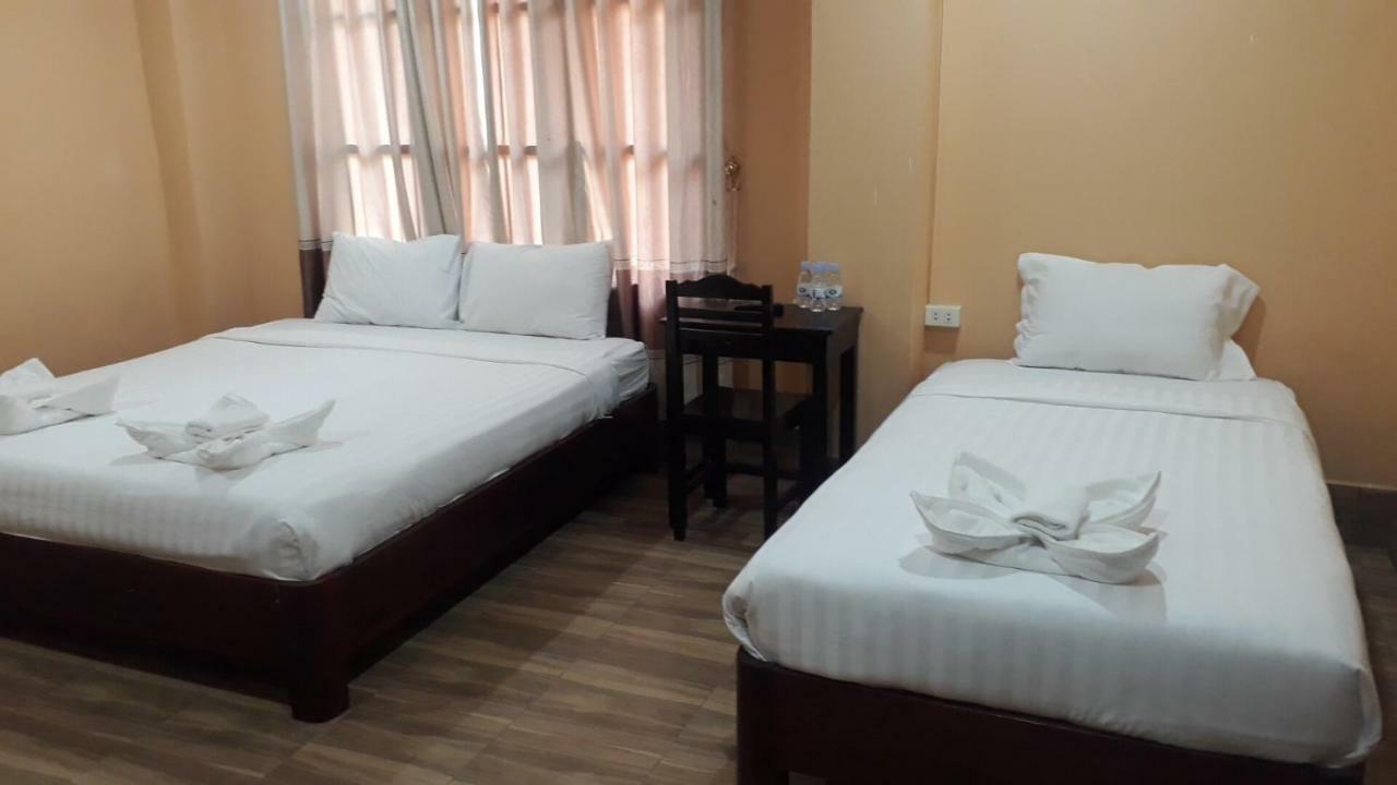 Pangu Hotel - 盘古酒店 Vang Vieng Ngoại thất bức ảnh